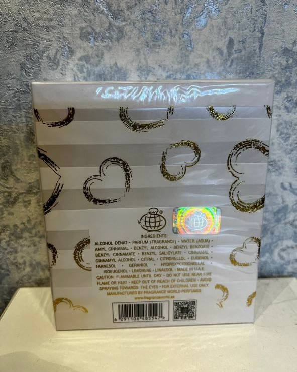 عطر و ادکلن زنانه رئال لاو این وایت فرگرانس ورد۱۰۰میل