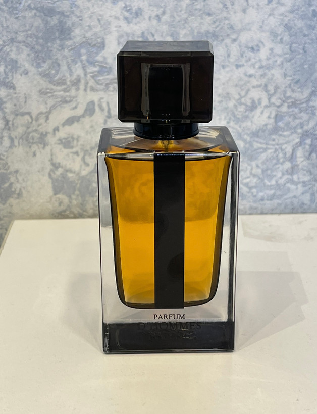 عطر ادکلن مردانه دیور هوم اینتنس فراگرنس ورد ۱۰۰ میل